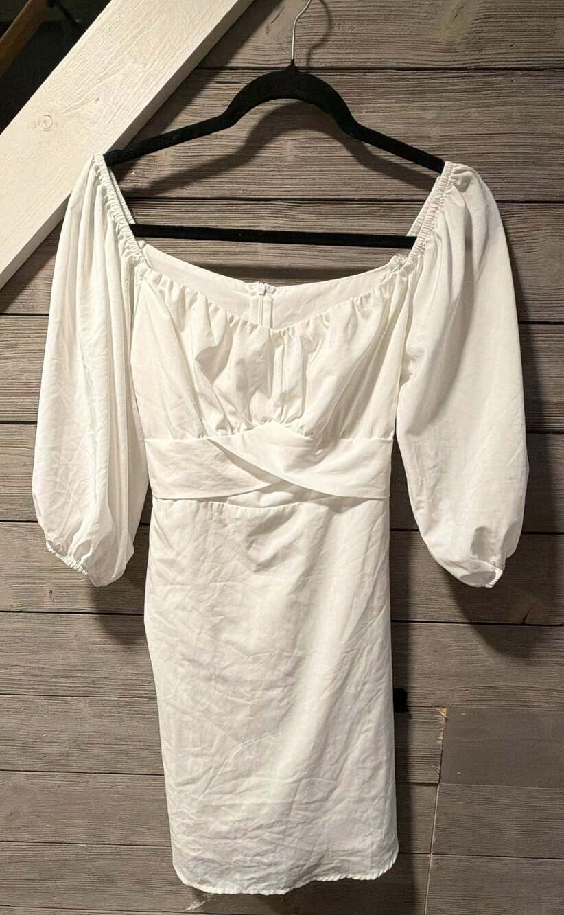 Hello Molly Feeling Smitten Dress Size M White Off The Shoulder Puff Sleeve